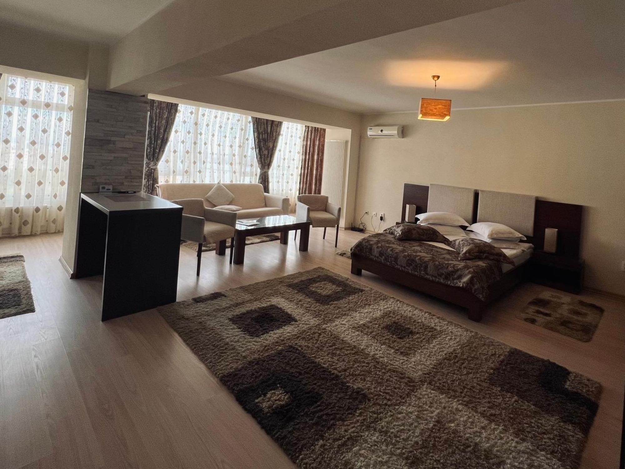 Hotel Royale Galaţi Chambre photo