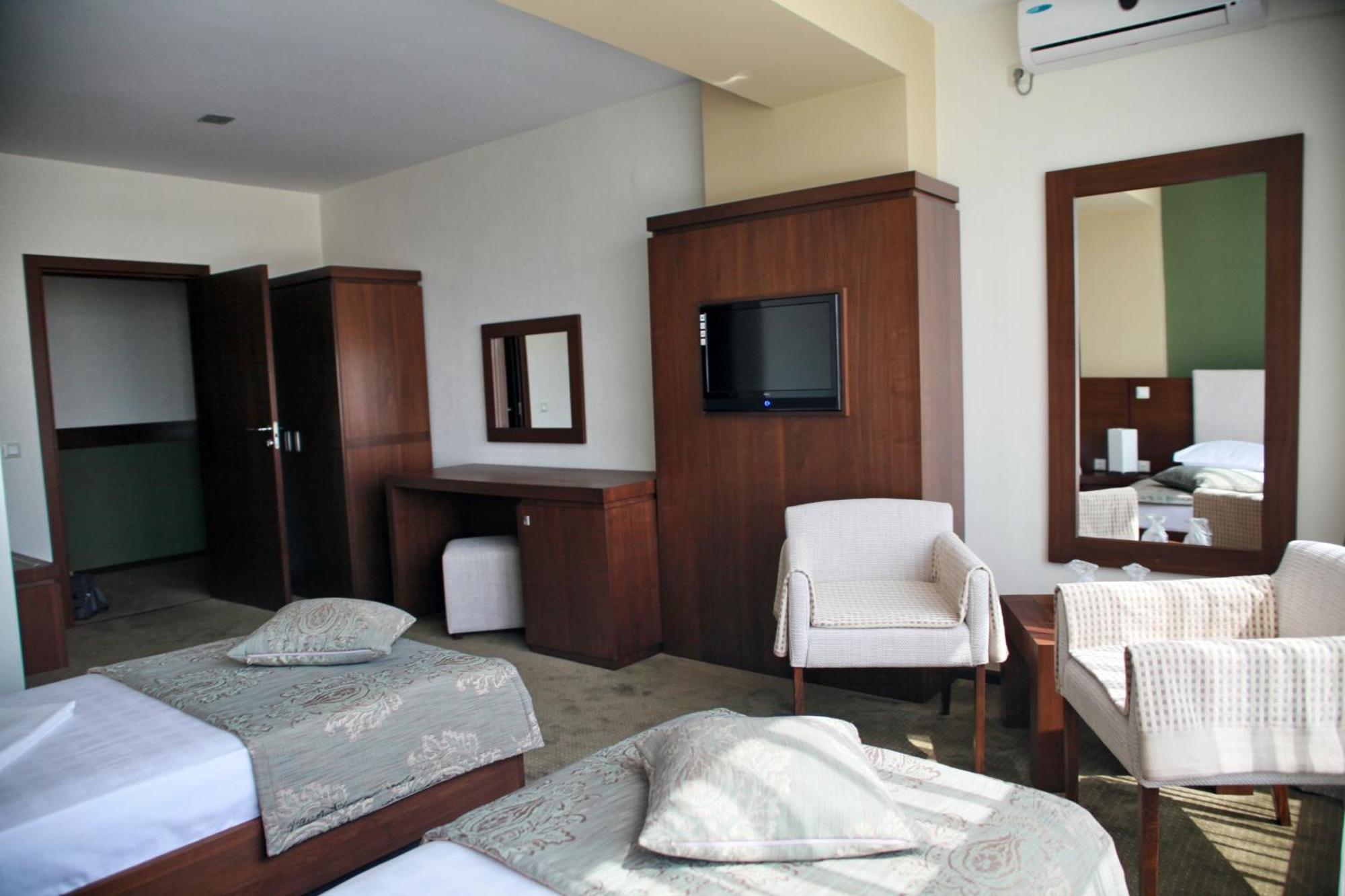 Hotel Royale Galaţi Chambre photo