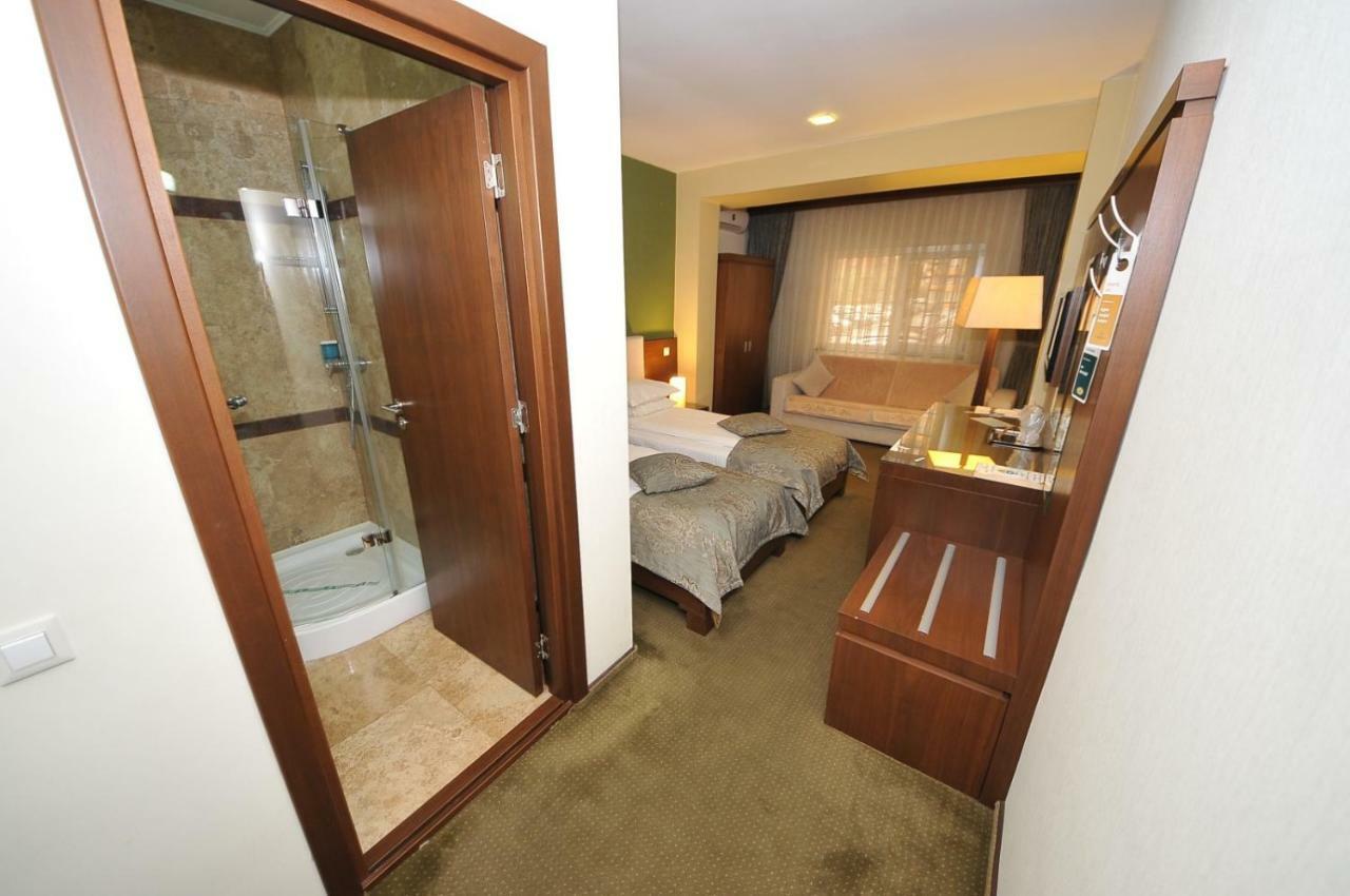 Hotel Royale Galaţi Extérieur photo